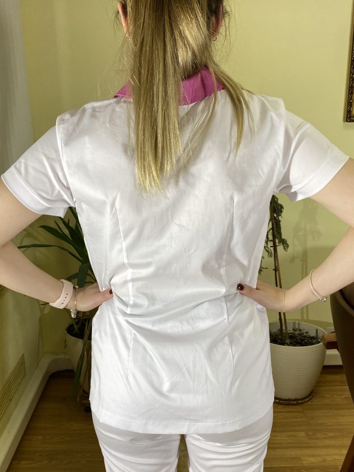 белое женское медицинское поло, белая медицинская блузка, медицинское поло, хирургичка-поло